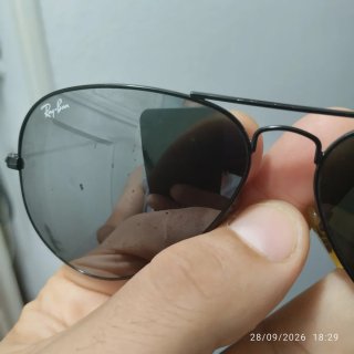 Gafas de sol Ray-Ban aviador negras originales