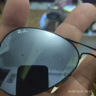 Gafas de sol Ray-Ban aviador negras originales