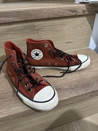 Converse All Star Vino Talla 39 de invierno