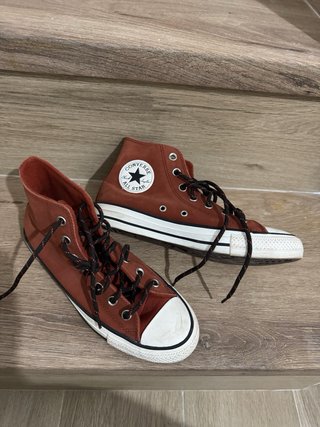Converse All Star Vino Talla 39 de invierno