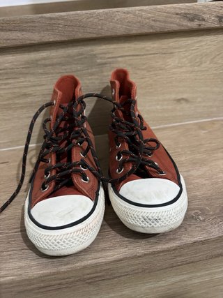 Converse All Star Vino Talla 39 de invierno