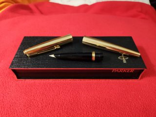 Parker 45 Pluma Estilográfica Chapada Oro