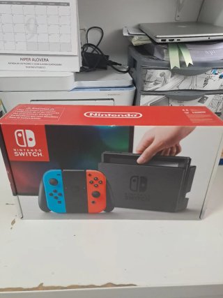 Nintendo Switch Azul y Rojo