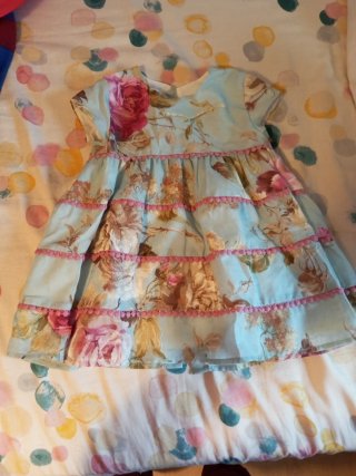 Vestido Floral con volantes Pilar Batanero
