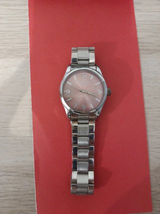 Reloj de Pulsera Plateado con Esfera Rosa