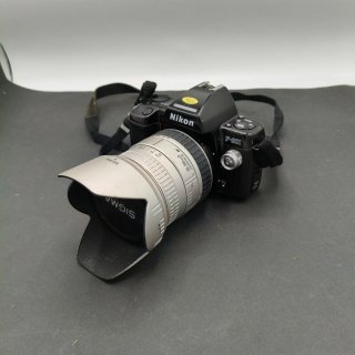 Nikon F 801