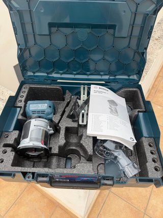 Fresadora Bosch GLF 18V-8 a batería