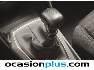Peugeot 2008 BlueHDi 100 S&S Active 75 kW (100 CV)