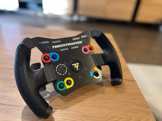Volante Thrustmaster Open Wheel
