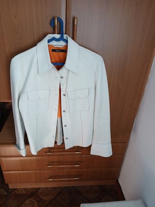 Cazadora Cortefiel Blanca Talla M