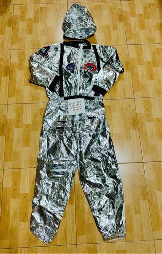 NUEVO! Disfraz Astronauta unisex talla S a estrena