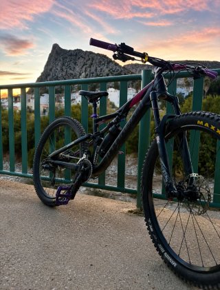 Bicicleta Specialized Doble Suspensión