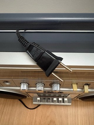 Radio Cassette Sanyo M9830K