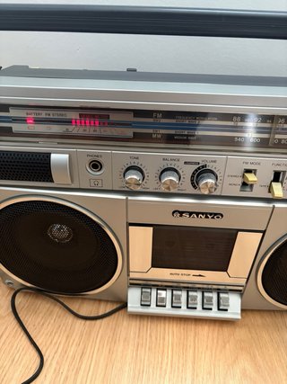 Radio Cassette Sanyo M9830K