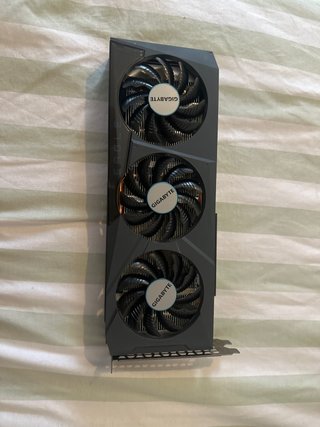 Tarjeta Gráfica Gigabyte RX 6600 EAGLE