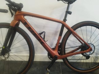 Bicicleta Gravel Trek Checkpoint SL5