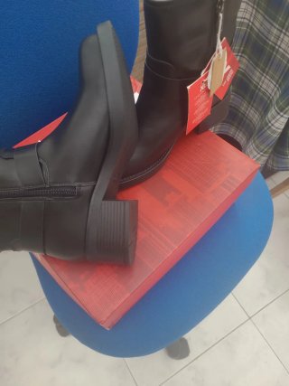 Botines Xti Negros