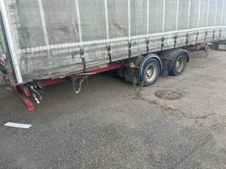Remolque de Ejes Centrales 7,4m