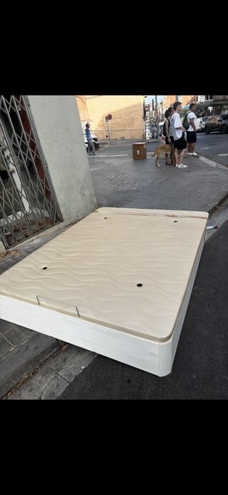Base de cama beige