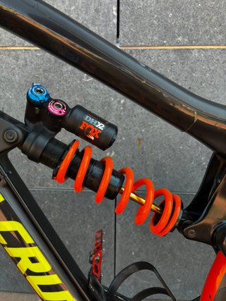 Santa Cruz Nomad CC Carbon 2017 | Fox 36 | Talla M