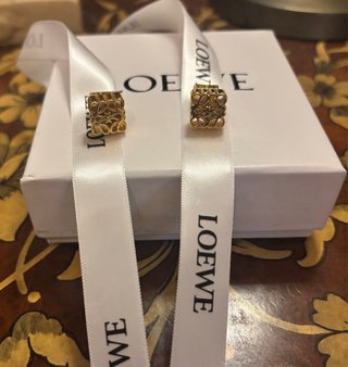 Pendientes Loewe