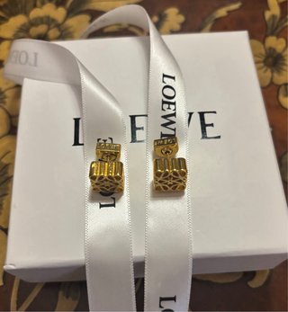 Pendientes Loewe