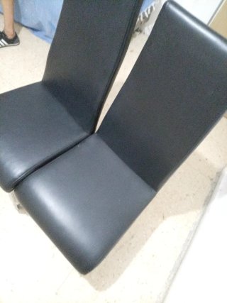 Juego de 2 Sillas Negras