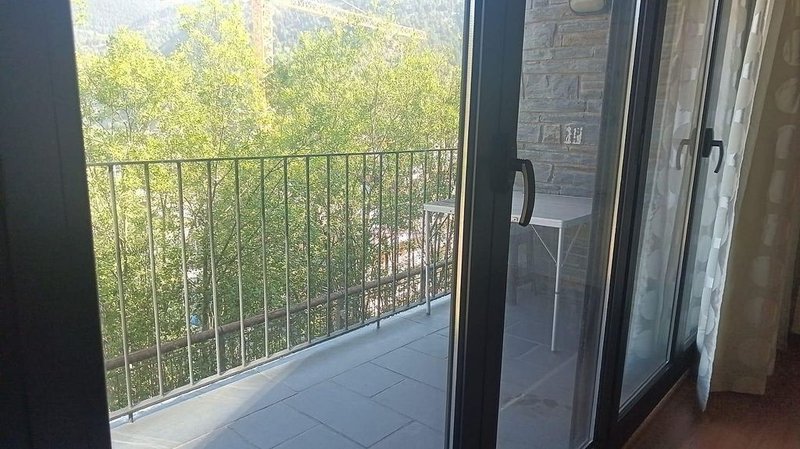 3-bedroom flat for rent in Ordino · 38 of 60