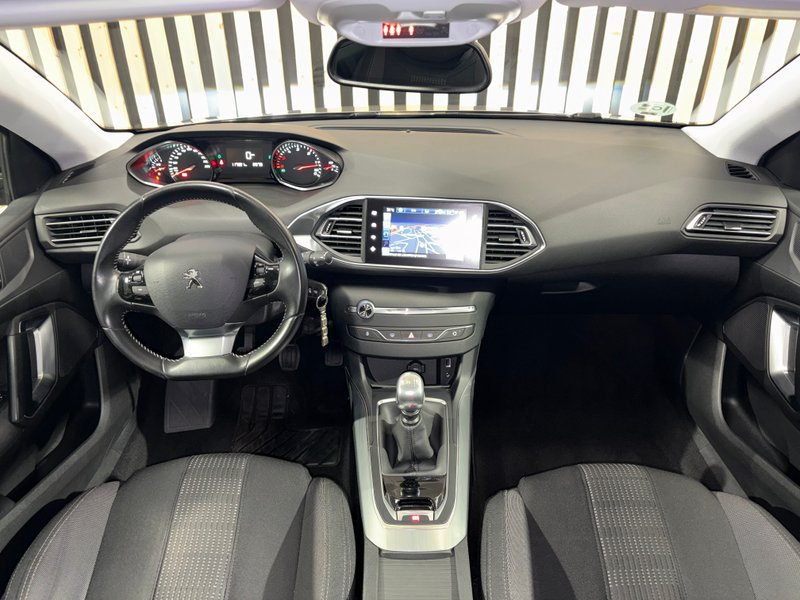 Peugeot 308 2016, foto 7