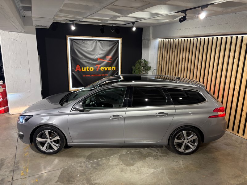 Peugeot 308 2016, foto 6