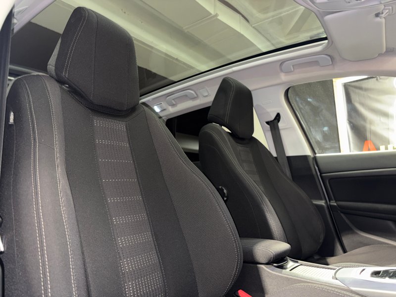 Peugeot 308 2016, foto 11