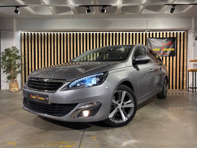 Peugeot 308 2016, foto 13