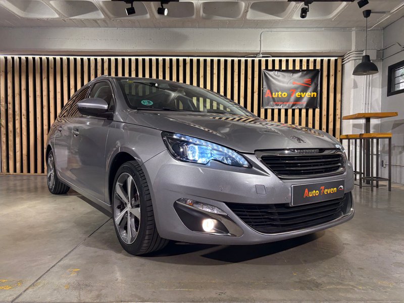 Peugeot 308 2016, foto 16