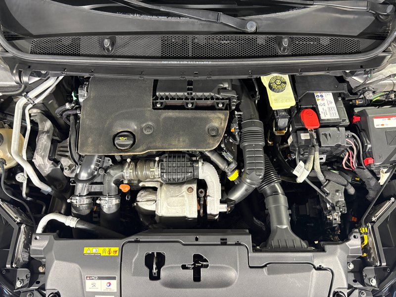 Peugeot 308 2016, foto 15
