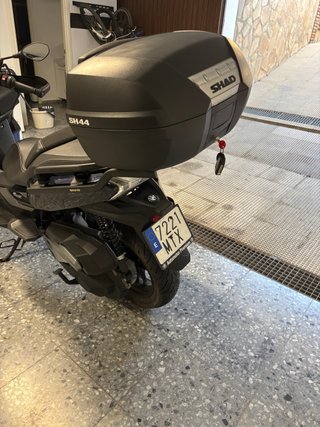 Maxi Scooter BMW Negra/Azul
