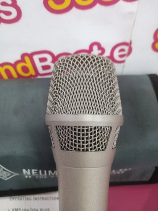 Micrófono Neumann KMS 105 con funda