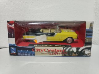 Coche 1:43 1955 Pontiac Starchief