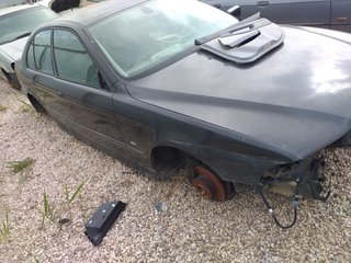 Capó BMW E39
