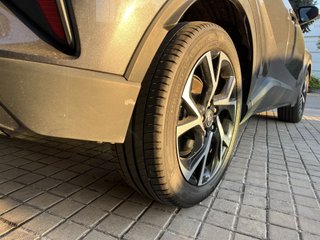 Toyota C-HR 2.0 180H Advance