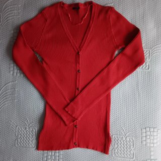 Chaqueta de punto canalé roja