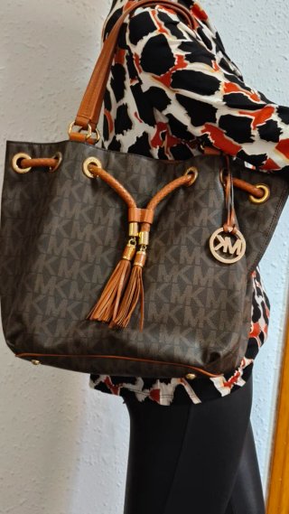 Bolso grande Michael Kors Marrón y Dorado, MK