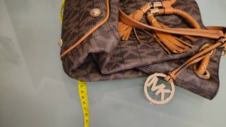 Bolso grande Michael Kors Marrón y Dorado, MK