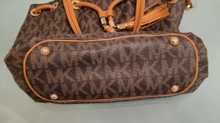 Bolso grande Michael Kors Marrón y Dorado, MK