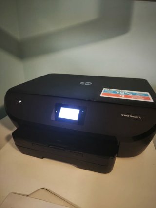 Impresora HP Envy Photo 6230 con cartuchos