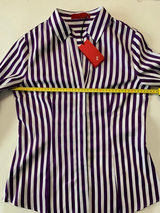 Camisa Carolina Herrera Morado y blanco