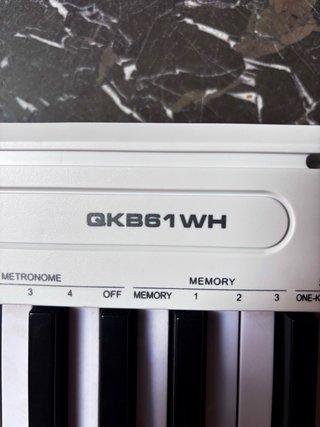 Piano OQAN 61 Teclas