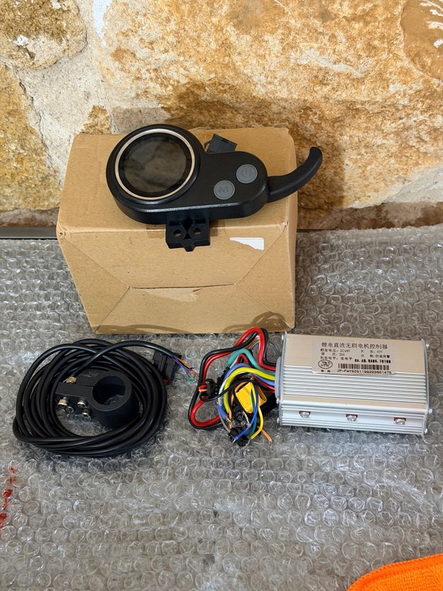 Pantalla Acelerador Patinete Eléctrico + Controlad