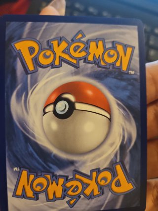 Carta Pokémon Carnivine 004/086