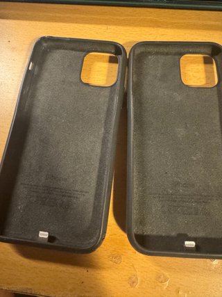 2 custodie per caricabatterie iPhone 11