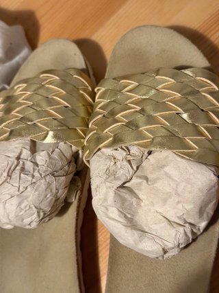 Sandalias Zara Home Doradas Talla 41